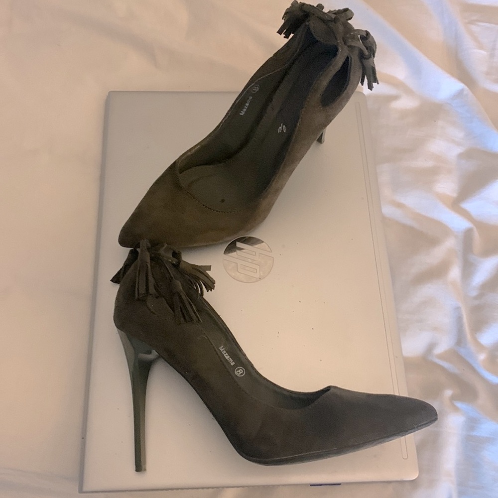 Green suede shoe